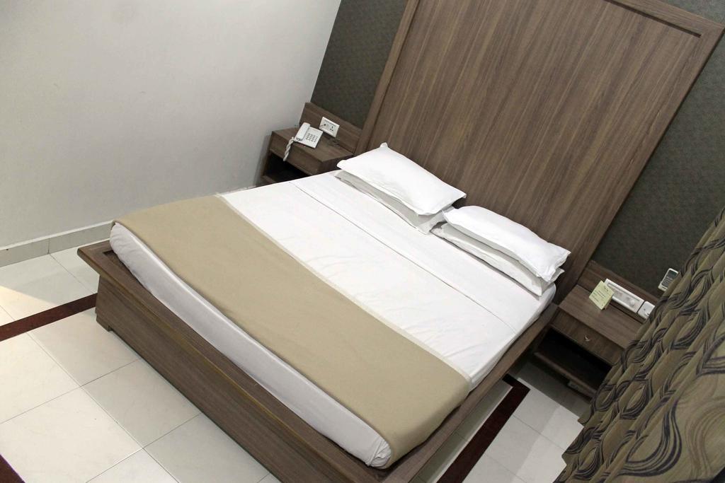 Hotel Stay Inn Bangalore Extérieur photo